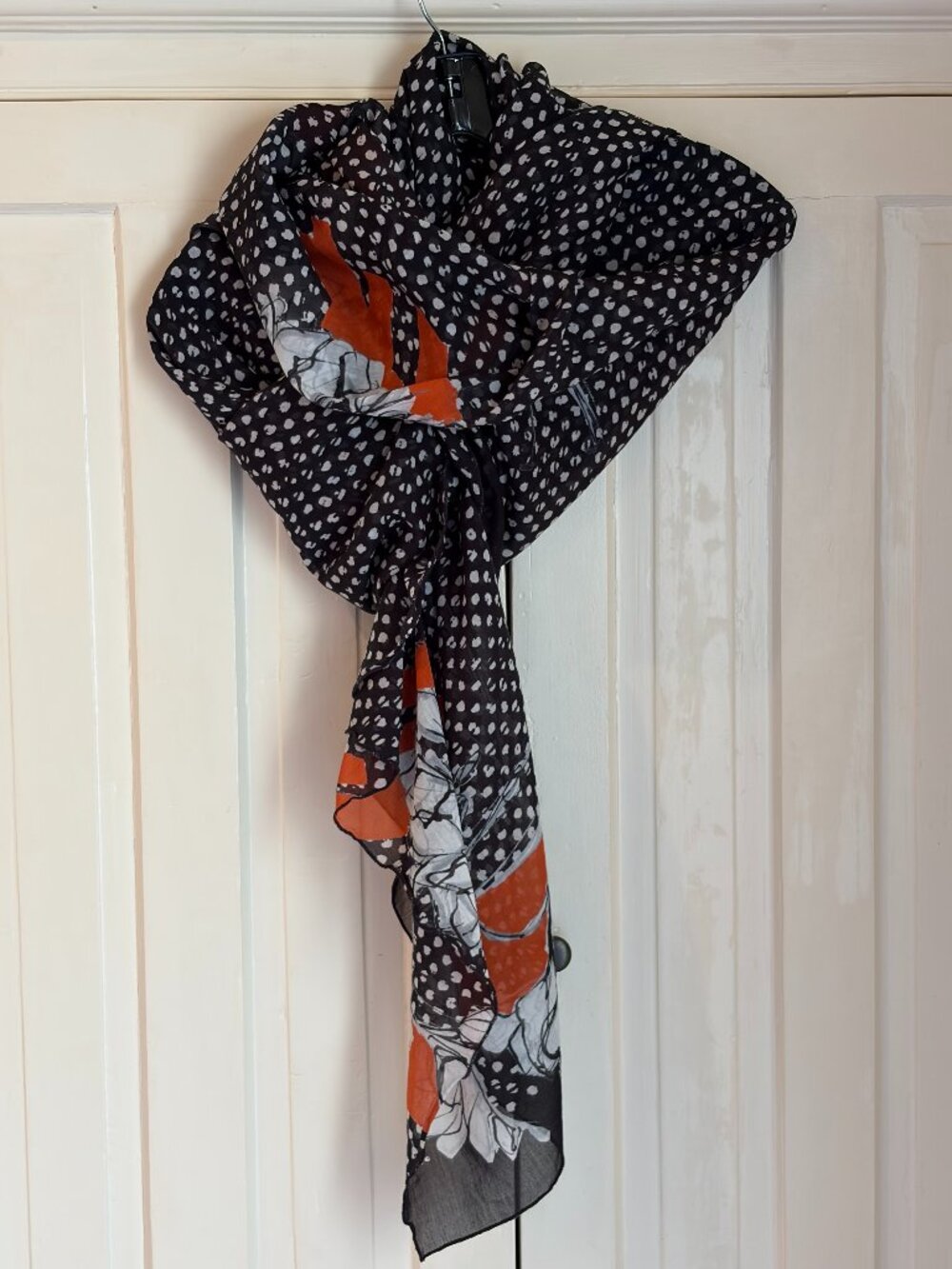 MANILA GRACE SCARF/WRAP - Picture 3 of 9